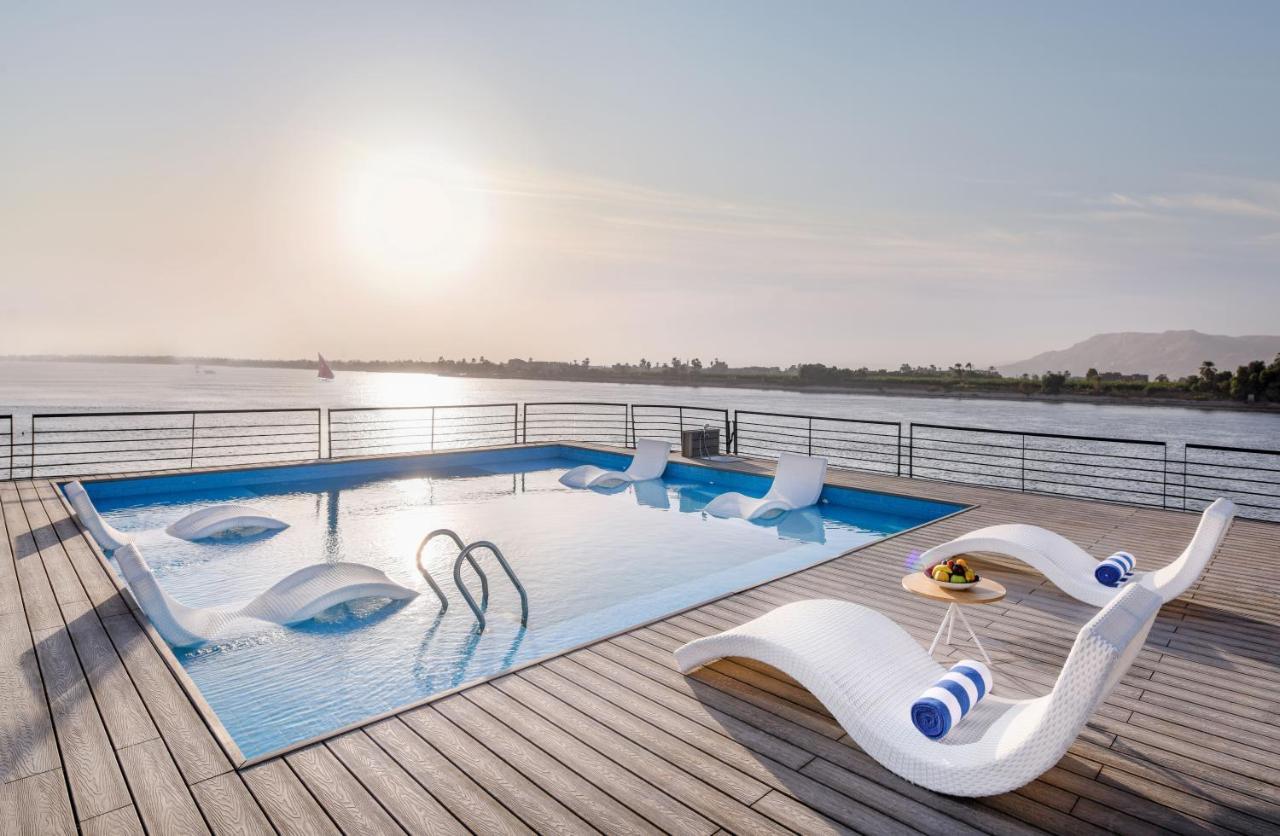 Historia: Nile Cruise Boutique Hotel Luxor Exterior photo