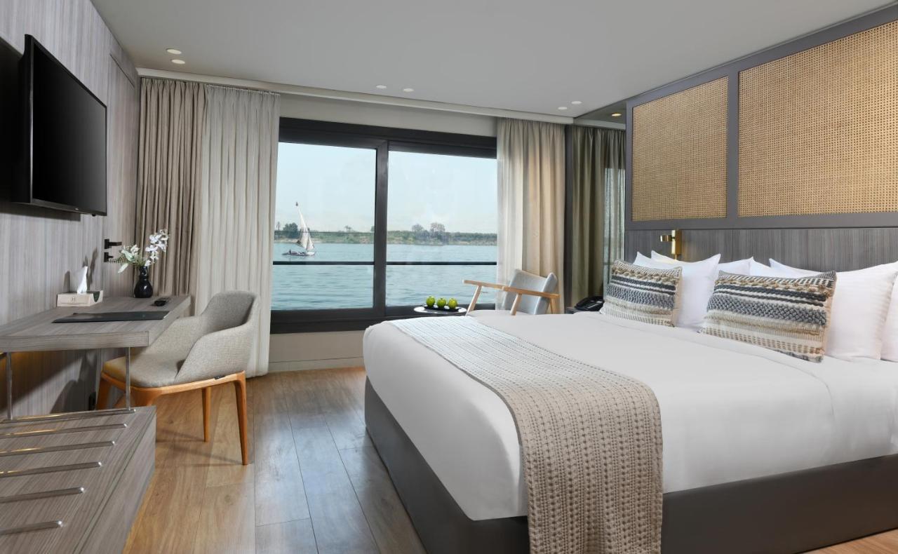 Historia: Nile Cruise Boutique Hotel Luxor Exterior photo